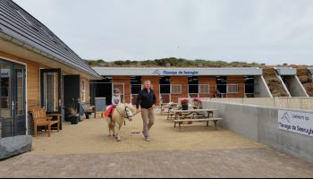 -> photo_of Manege de Seeruyter